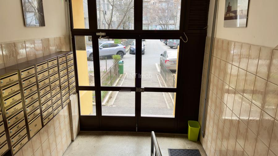 Apartament doua camere Crangasi - Piata, metrou, comision 0 ! - 10