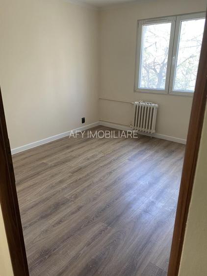 Inchiriere apartament mobilat și utilat 3 camere zona Titan Negociabil - 6