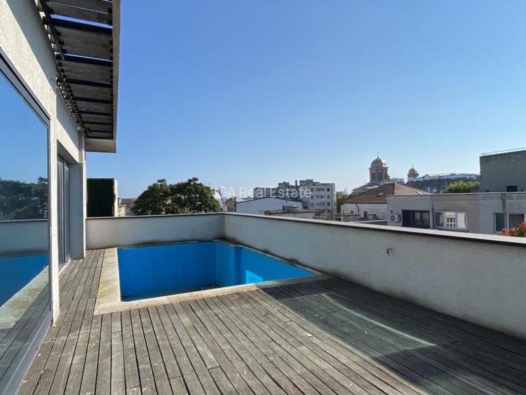 Penthouse cu piscină și terasa în zona istorică-peninsulară - 3