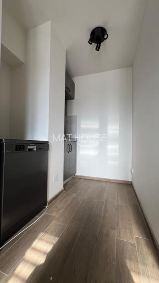 APARTAMENT 5/7  BL 1995 MONOLIT STRADAL  CASA POPORULUI-FANTANI- METROU-PARC - 4