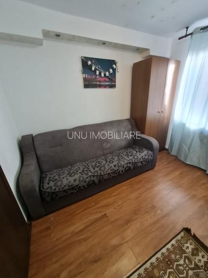 Garsoniera - zona Canta - Intersectia cu bariera Comat - 6