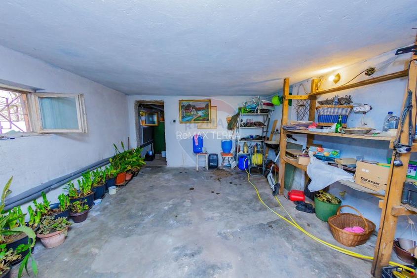 Proprietate rezidentiala de vanzare la 2 pasi de Parcul Regina Maria - 16