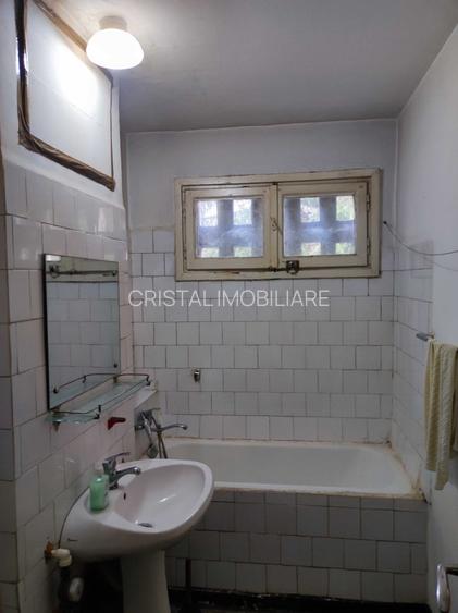 Apartament 4 camere. Zona Covasna. Intre Bld. Obregia si Bld. Brancoveanu. - 6