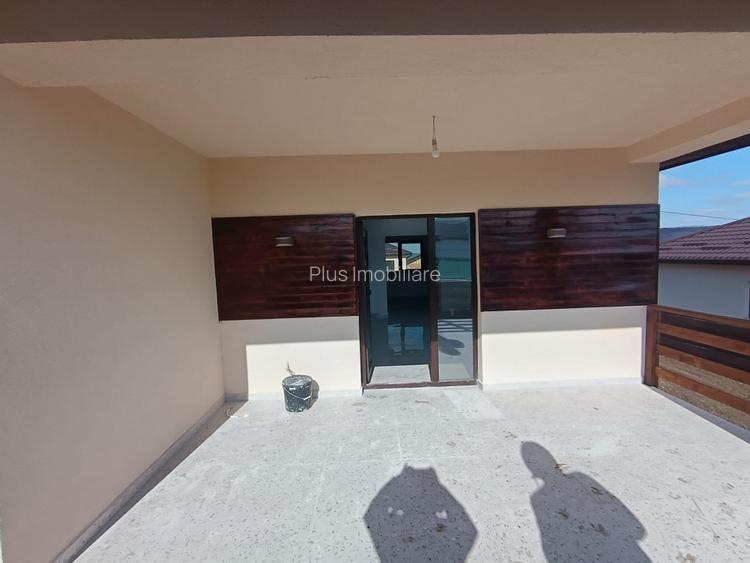 CASA SINGLE DEOSEBITA 4 CAMERE,VALEA LUPULUI ,IASI - 8