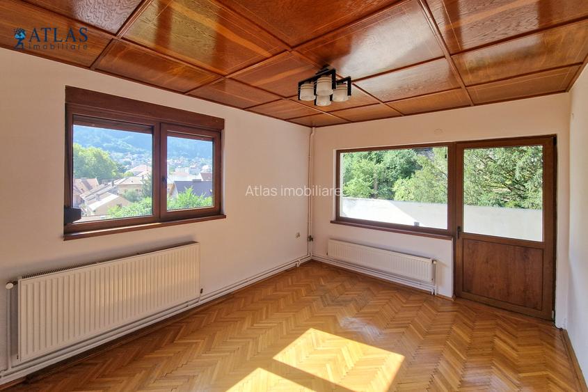 Ultracentral, vila 7 cam, 270 mp.,  zona Maternitate, 4 parcari, comision 0% - 23