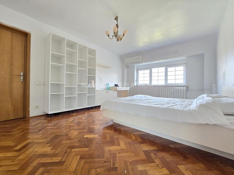 Metrou Piata Unirii - Coposu - Sfanta Vineri, bloc 1990 - 6