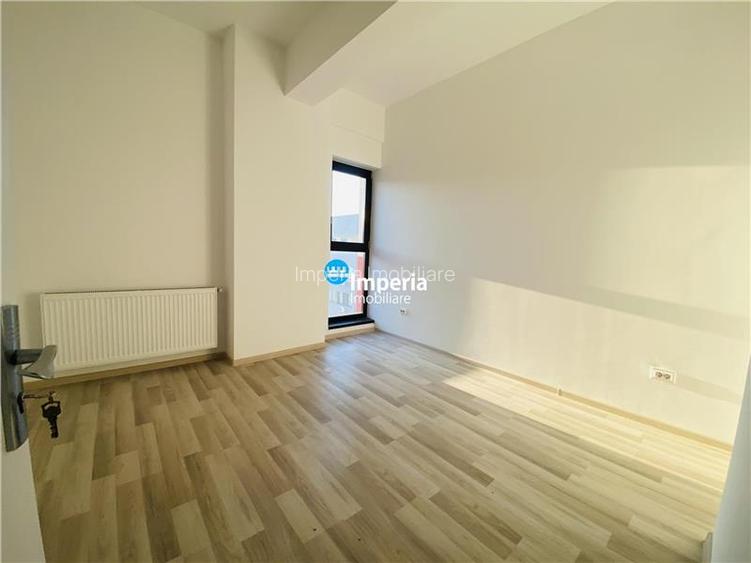 Penthouse 2 cam, decomandat, de vanzare zona Bld Chimiei - Rivers Towers - 3