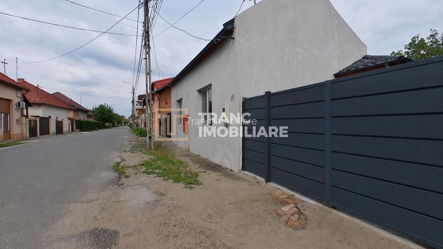 Casă renovată în Grădiște 🏡 | Teren generos - 2