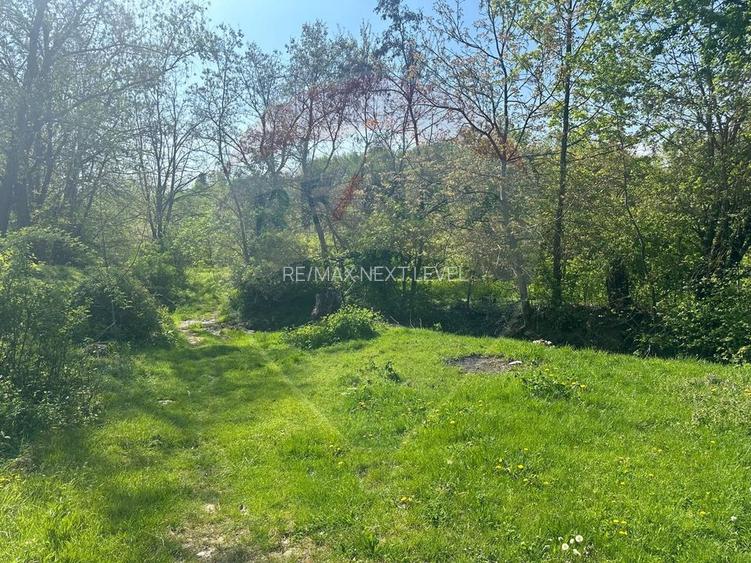 Teren 1,000mp Magura / Strada Valea Magurii - 2