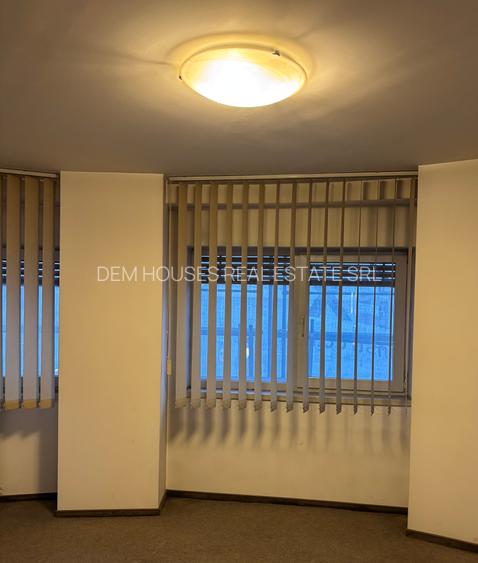 DECEBAL,imobil stradal,monolit,locatie exceptionala in centru,metrou,parcare - 9