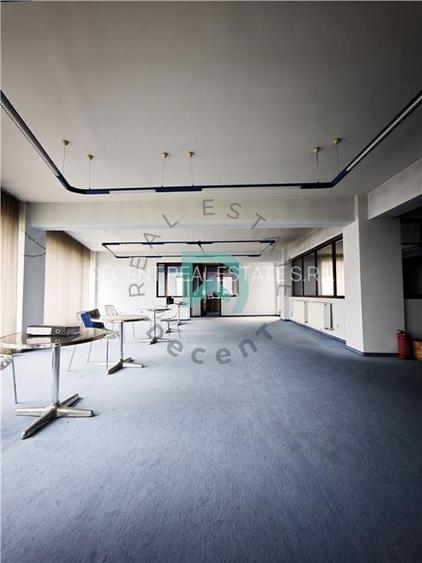 Spatiu comercial, showroom prezentare, 850 mp, Grivitei, Brasov - 21