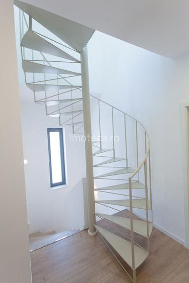 Penthouse deosebit cu 3 camere de inchiriat langa Piata Victoriei - 22