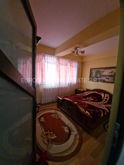 Vila D+P+2+3 retras - zona Campus - 980.000 euro (Cod E8+E12) - 8