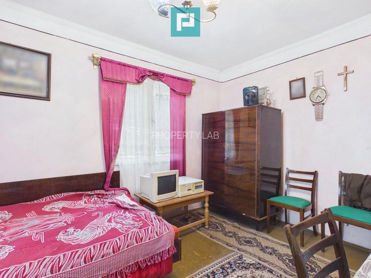 Casă cu 4 camere și teren de 2880 mp în Fiscut - 4