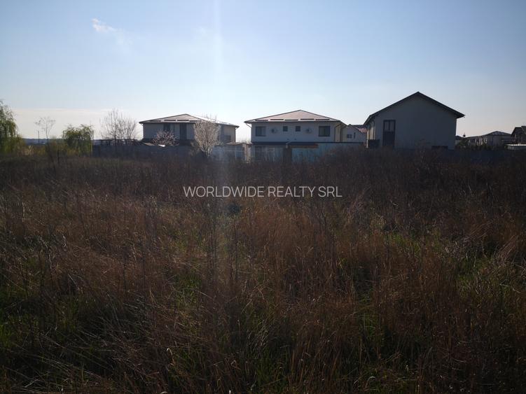 Otopeni -str 23 August, zona case noi - 2