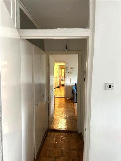 GIROCULUI | 3 CAM | 2 BAI | ET.2 | ANVELOPAT | ZONA EXCELENTA| - 7