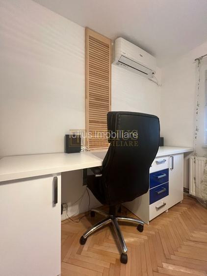 Soarelui, langa Parcul Padurice; centrala proprie, 2 bai. - 15