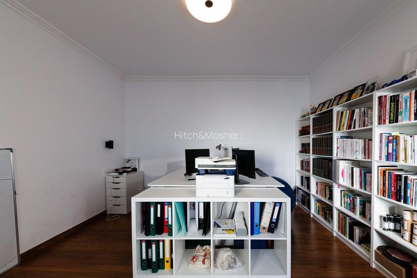 Casa cu Personalitate – Un Amestec Fascinant de Stil Istoric și Contemporan - 15