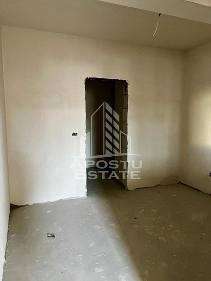 Apartament in bloc nou cu 4 camere, tip Samanta ,zona Alfa
