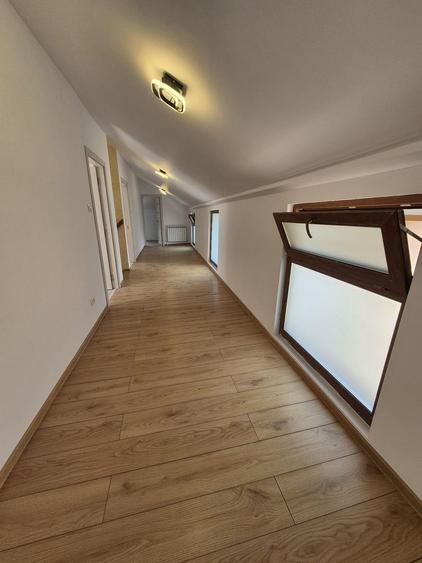 Vila/casa noua: P+M, Banesti-Prahova - 150 mp utili + teren 875 mp!