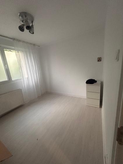Proprietar 3 camere | Renovat I Metrou Lujerului