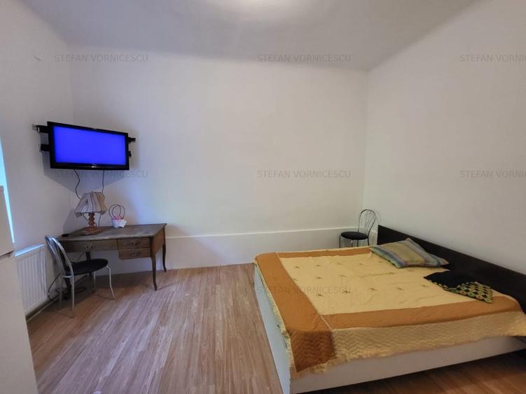 Casa pentru Investitie compartimentata in 5 apartamente