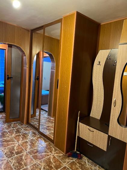 Propietar vând apartament 2 camere Mărăcineni, Argeș