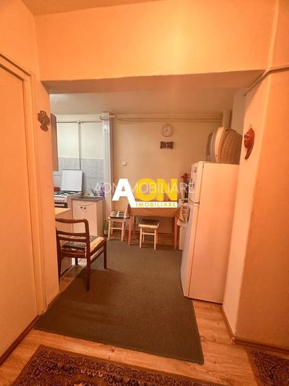 Garsoniera Etaj 1, Zona Cetate, Decomandata - 3