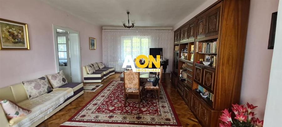 Casa 4 camere si 450 mp teren ultracentral - 2