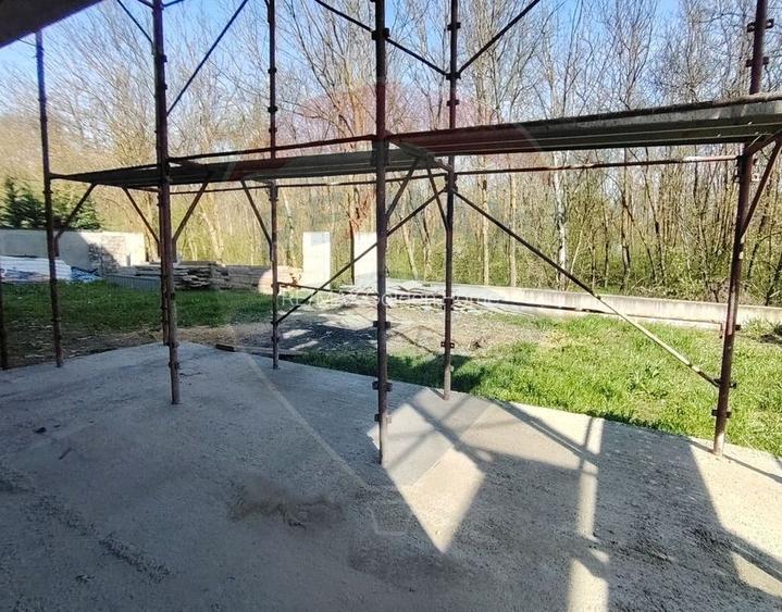 Apartament cu 3 camere CRANGUL PETRESTI. - 3