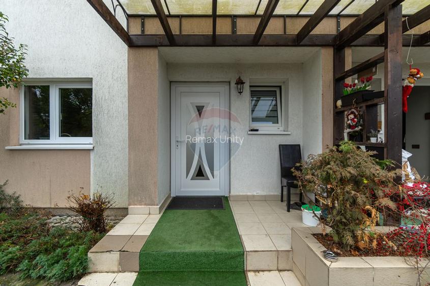 Apartament spatios de închiriat în zona Green Valley - Noua - 2