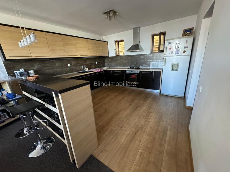 Casa individuala 165 mp utili, 350 mp teren , 2 parcari , Floresti - 8