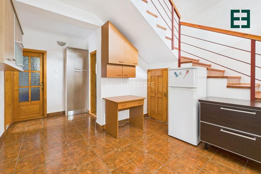 Casă tip Duplex cu 8 camere și 1080 mp teren  - Zona Bujac - Arad - 14