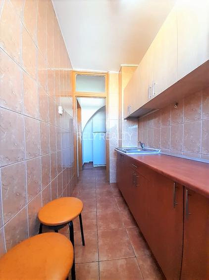 Vanzare garsoniera Titan / Codrii Neamtului / decomandata / etaj 8 / 10 - 7