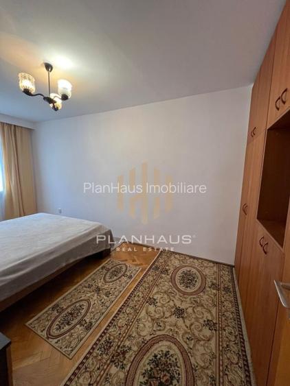 Apartament 3 camere ,ultracentral Biblioteca Judeteana,etaj 1 , garaj sub bloc i - 3