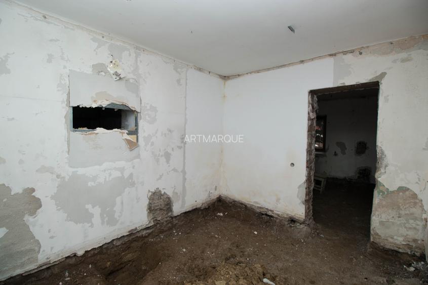 Vila Viorica Kogalniceanu - monument istoric de vanzare central Sinaia - 19