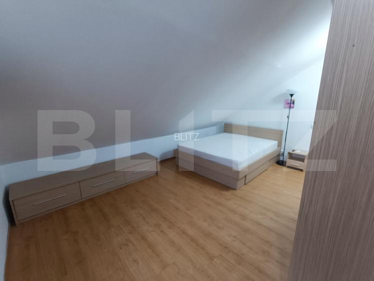 Apartament 3 camere, 100 mp, zona Nicolina - 6