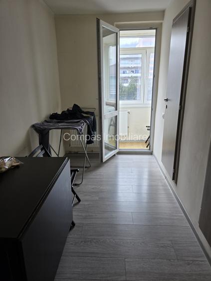 Apartament 4 camere, 3 băi, complet renovat, etaj 2, balcon, sub prețul pieței - 3