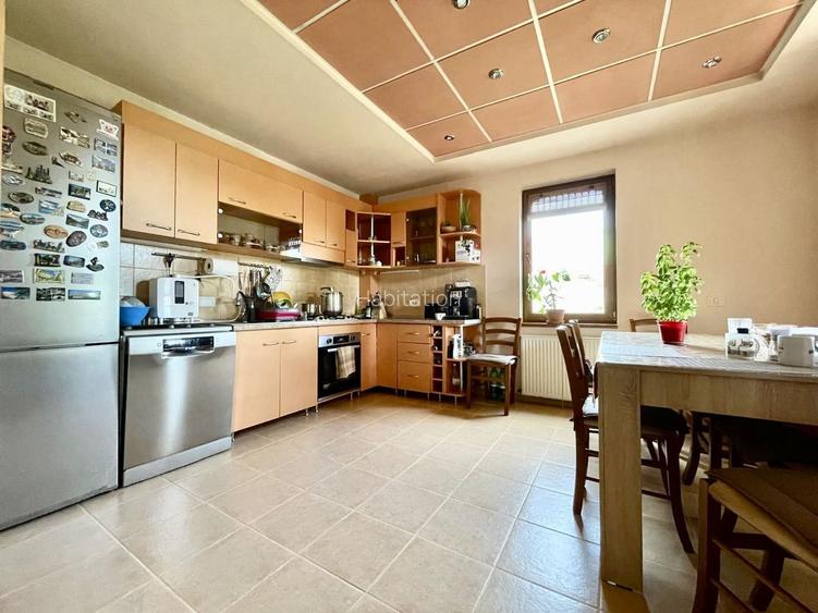 Casă spațioasă, confort ridicat, garaj și teren generos, zona Aradului - 15