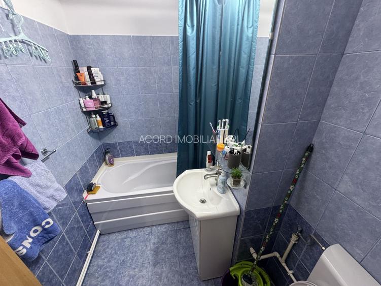 Apartament 3 camere Poarta 6 - 6