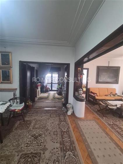 Unirii, 4 camere, hp/3, terasa 10 mp, deosebit - 2