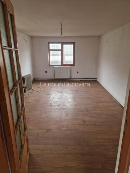 Vindem cladire P+E+M in Campulung Moldovenesc - 4