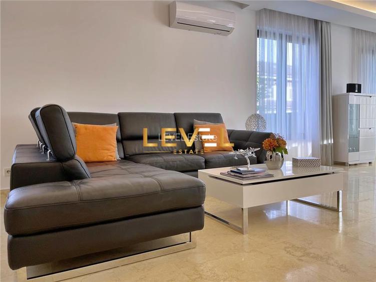 [VIDEO] Modern Unfurnished 4 Bedroom Villa with Private Pool for Rent in Oxford - 6