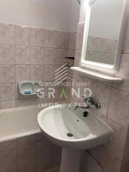 Apartament 2 camere | Decomandat | Etaj 4 | Balcon | Intre Lacuri - 7