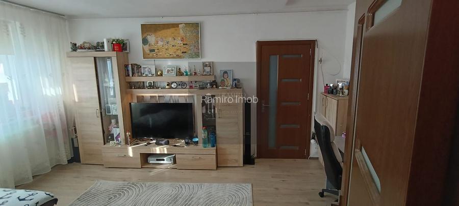 OCAZIE Apartament 2 camere  zona Piata Sudului. - 2