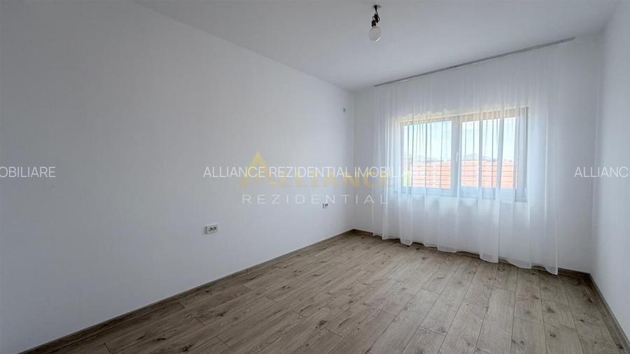 Casa Individuala - 3 camere - 2 bai - 375mp teren - 7