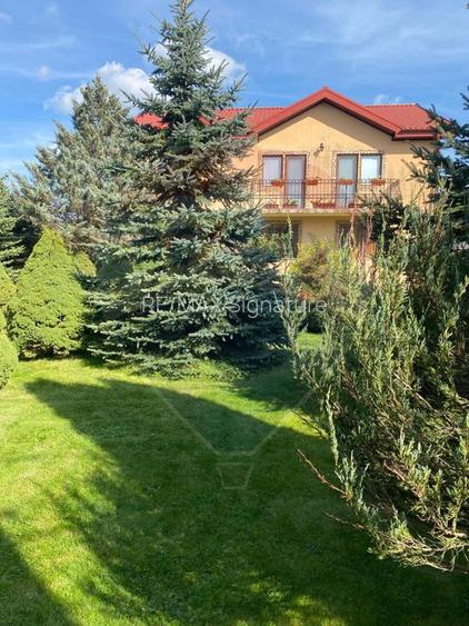 Casă / Vilă cu 5 camere de vânzare în zona Central - 5