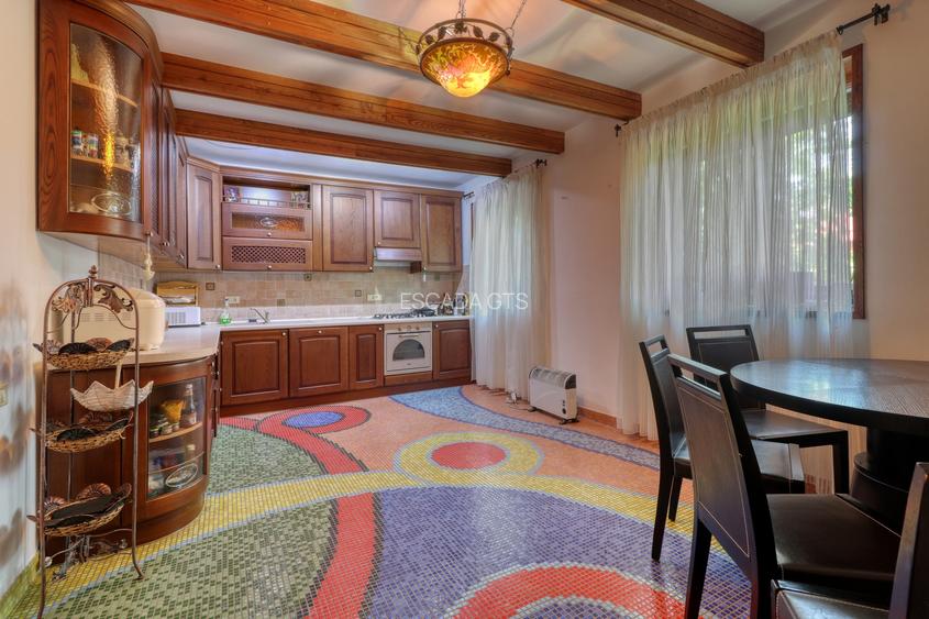 Vilă exclusivistă în Chiajna – eleganță, intimitate și confort premium - 11