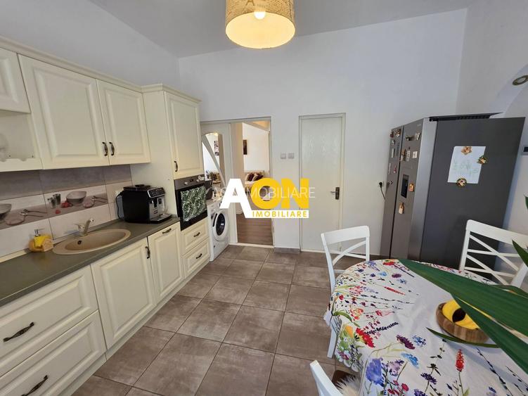 1/2 Duplex mobilat, utilat, 3 camere, 323 mp teren, Cetate, zona Schit - 11