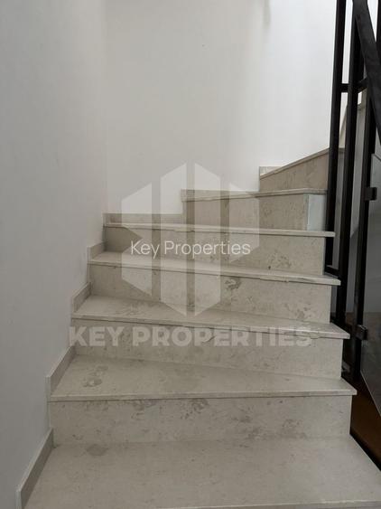 Piata Romana, mansarda boema, finisaje in linii simple si elegante - 13